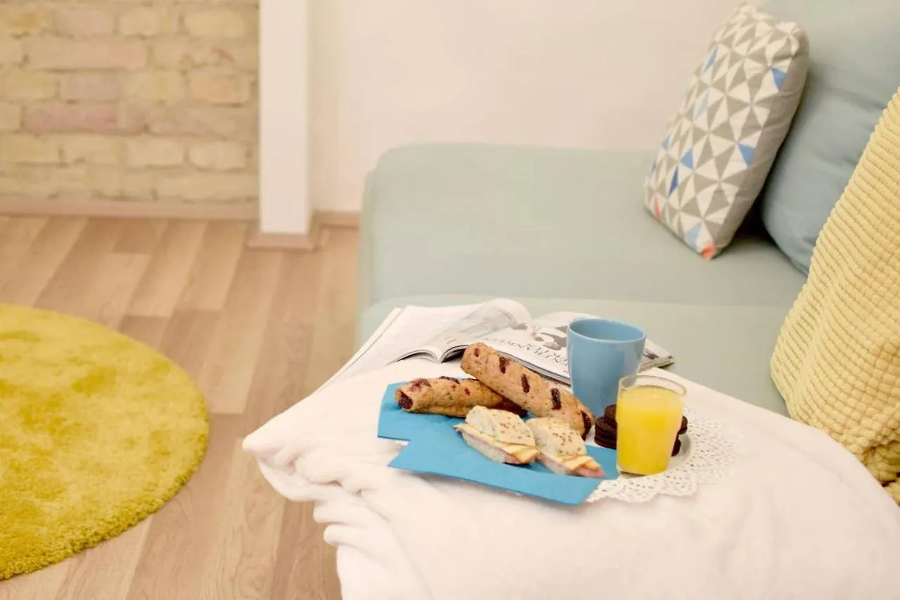 Bpr Rainbow Design Apartments Budapeşte